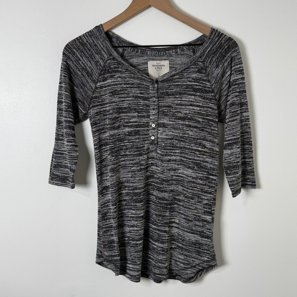 Abercrombie Fitch Henley Top Women Medium Black White Space Dye Y2K Bella Swan‎